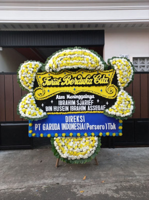 Papan Bunga Duka di Tekarang